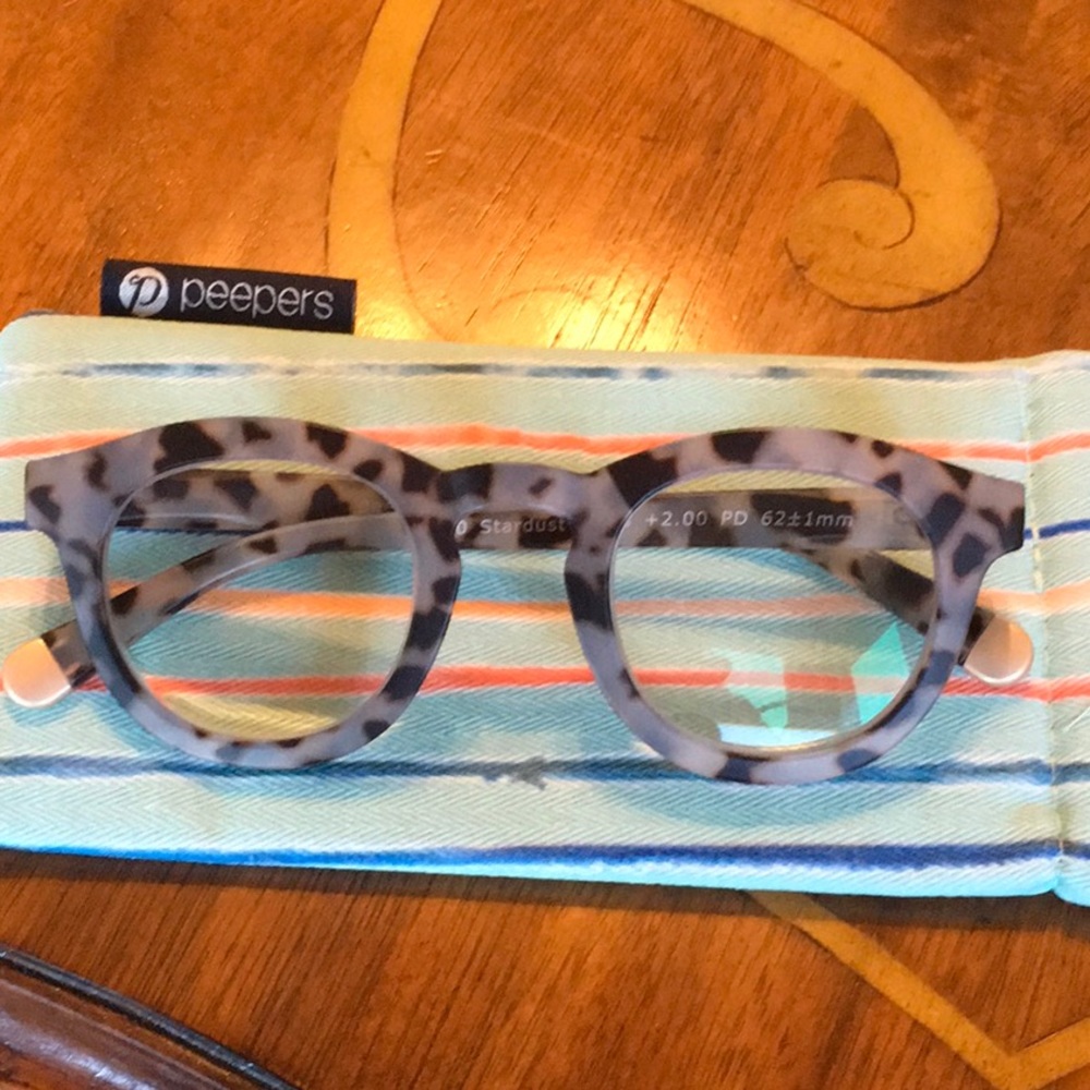 Peepers Glasses